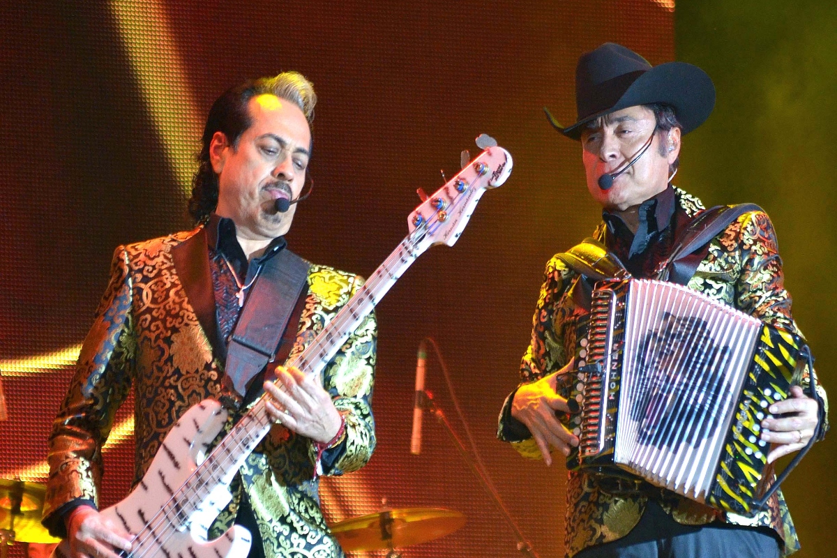 ¿Te las sabes? Canciones que hicieron historia en la música regional mexicana