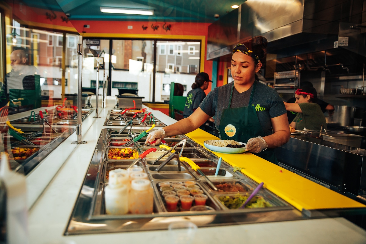 Boston, Jamaica Plain, vecindarios hispanos en Bosto, Locales, QuéOnnda