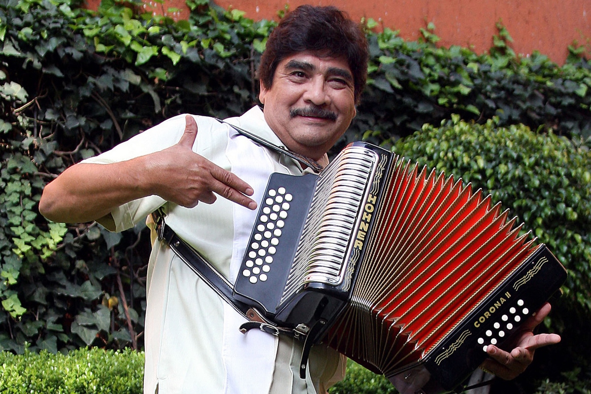 ¡Cumbia sobre el río! El legado de Celso Piña en la música latina