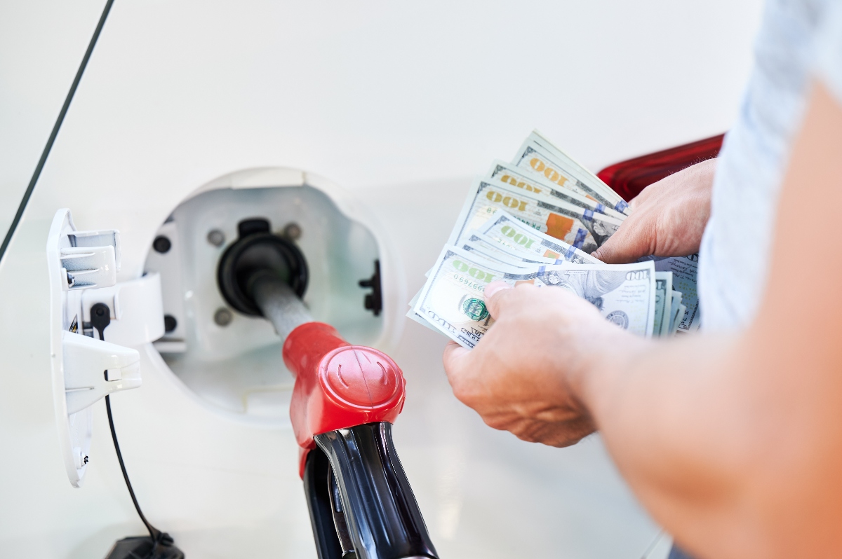 Tienes que saber esto: 7 formas revolucionarias de ahorrar gasolina