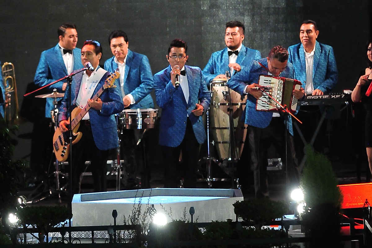 ¿Los has visto? Los mejores videos musicales de música tropical