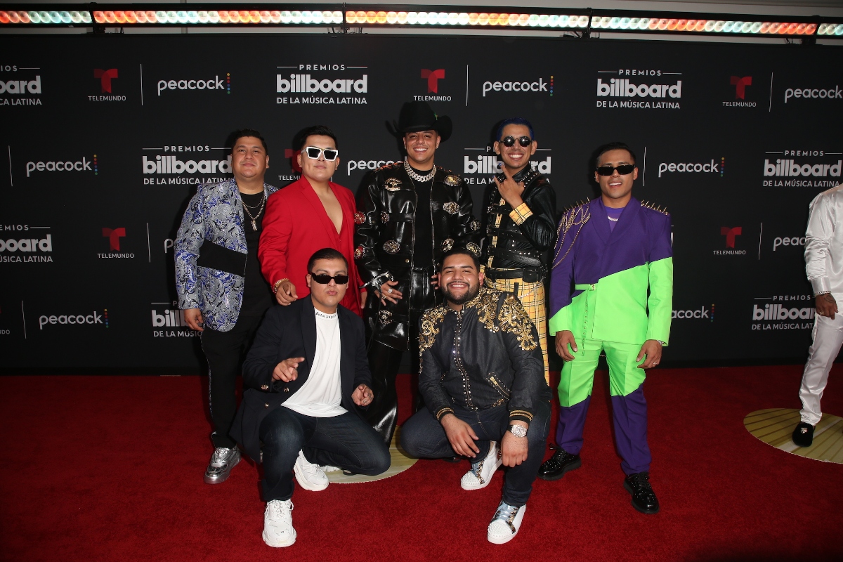 Colaboraciones inesperadas: Artistas de regional mexicano y otros géneros