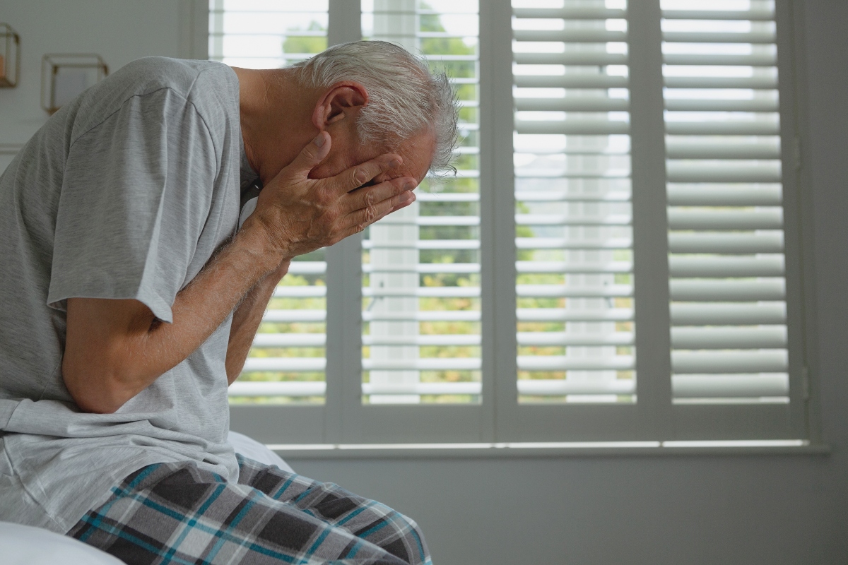 Depresión en la tercera edad: Cómo manejarla en los abuelos hispanos