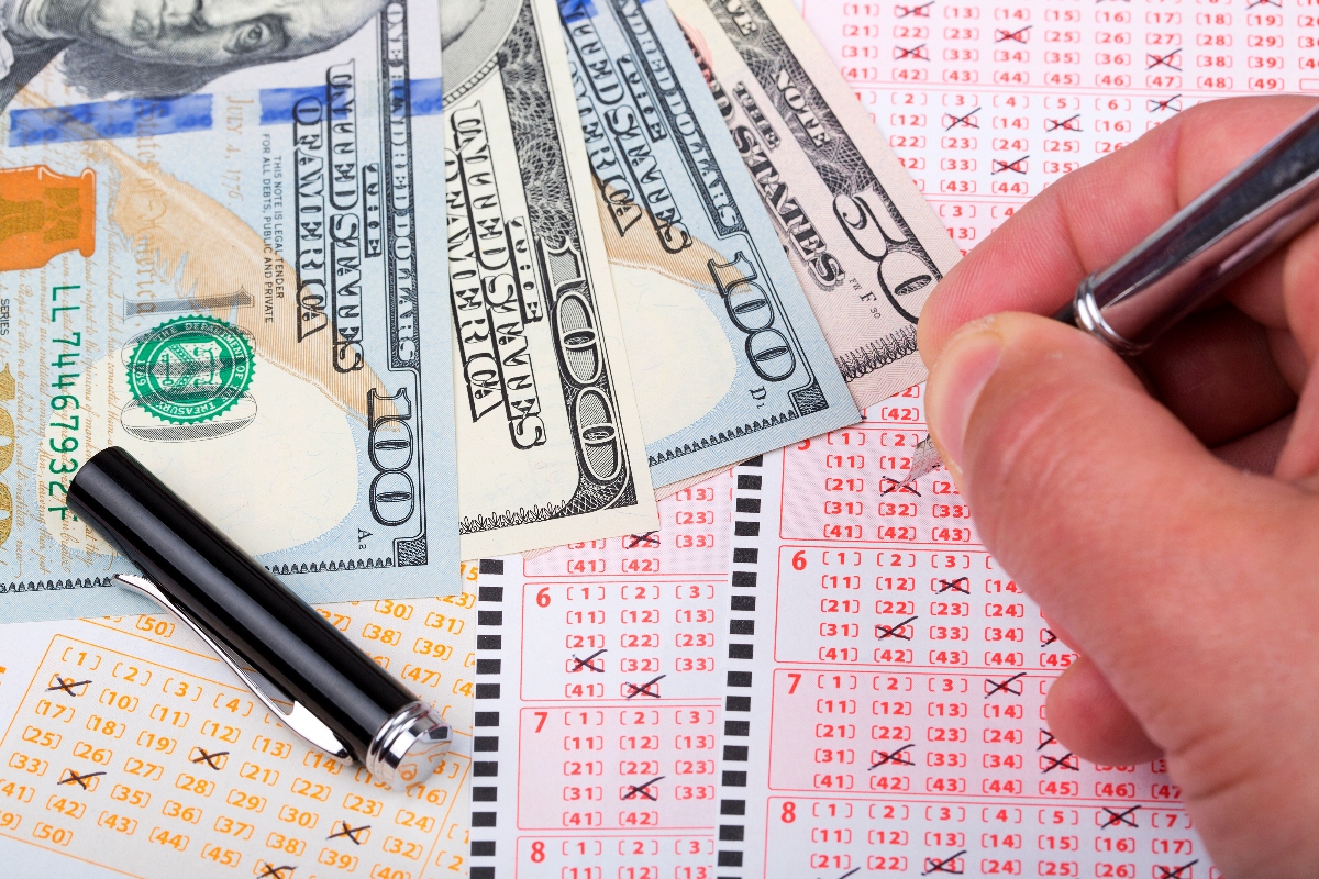 ¿Quieres ser millonario? Para jugar y ganar el Lotto America