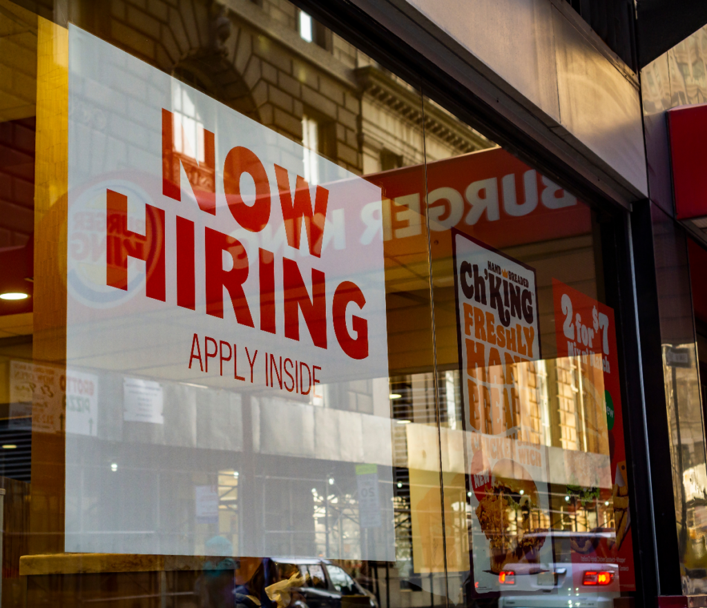 Cómo encontrar trabajo en Atlanta: Recursos disponibles solo para latinos