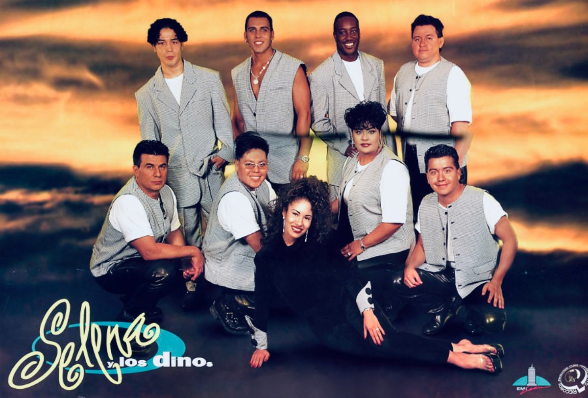 Selena y los Dinos, música, radio