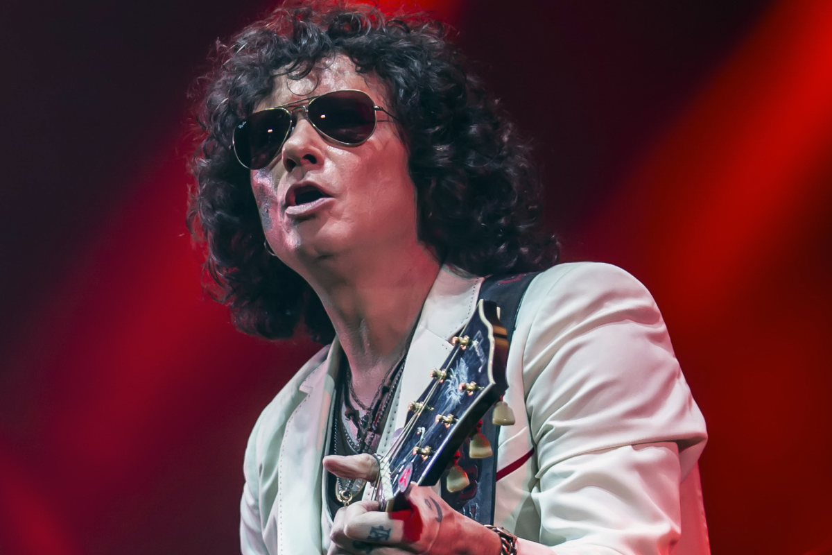 Enrique Bunbury está de estreno con su nuevo disco ‘Cuentas Pendientes’