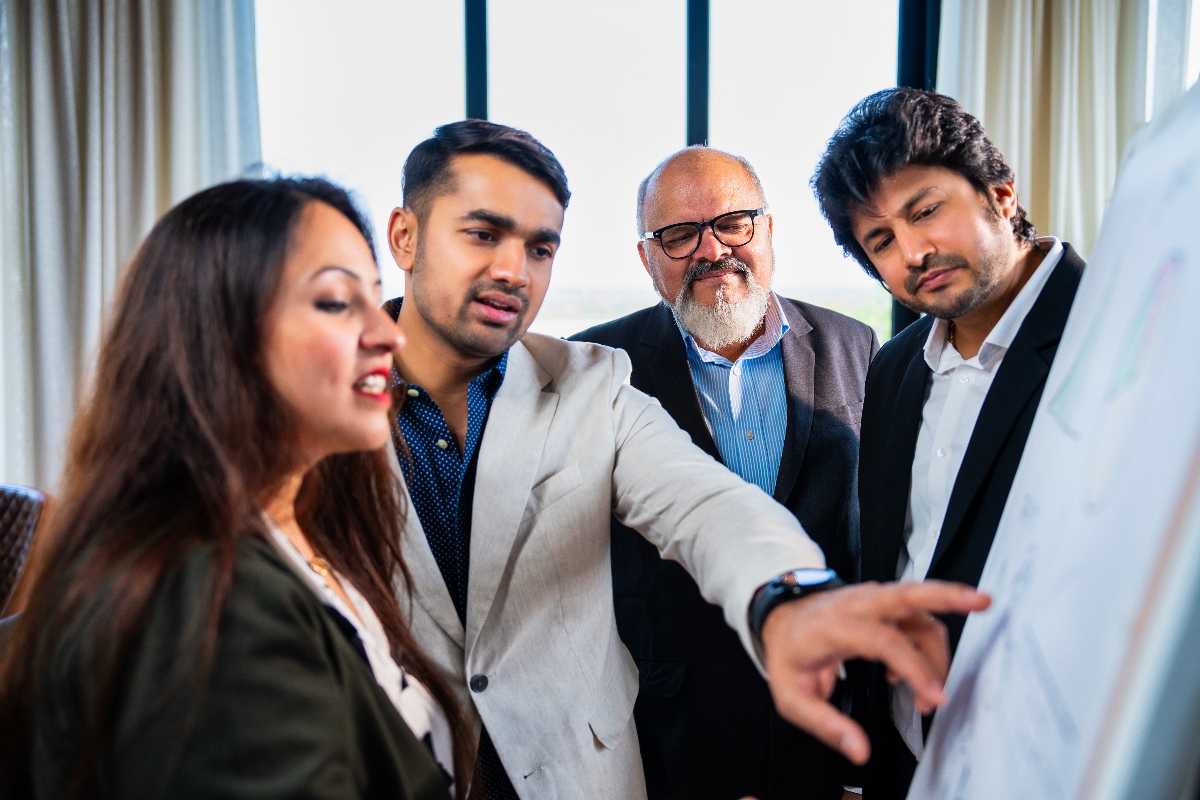 Emprendedores Latinos: Guía para abrir y hacer crecer tu negocio en DC