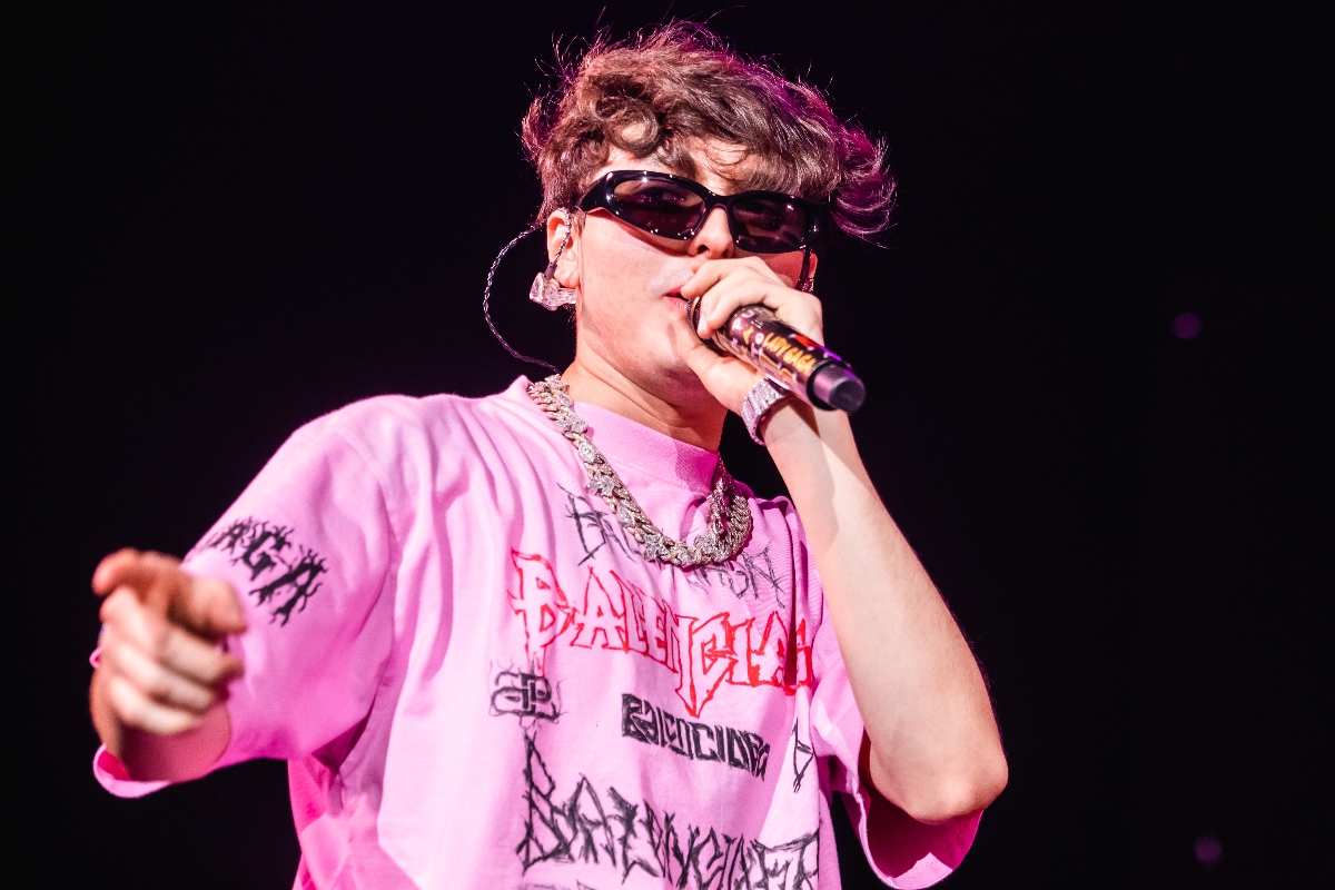 De YouTube a la fama: Artistas emergentes de corridos tumbados
