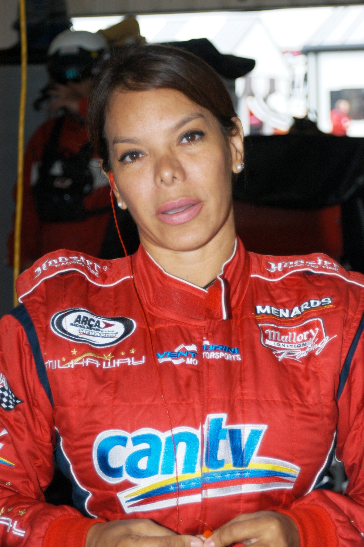 mujeres hispanas automovilismo