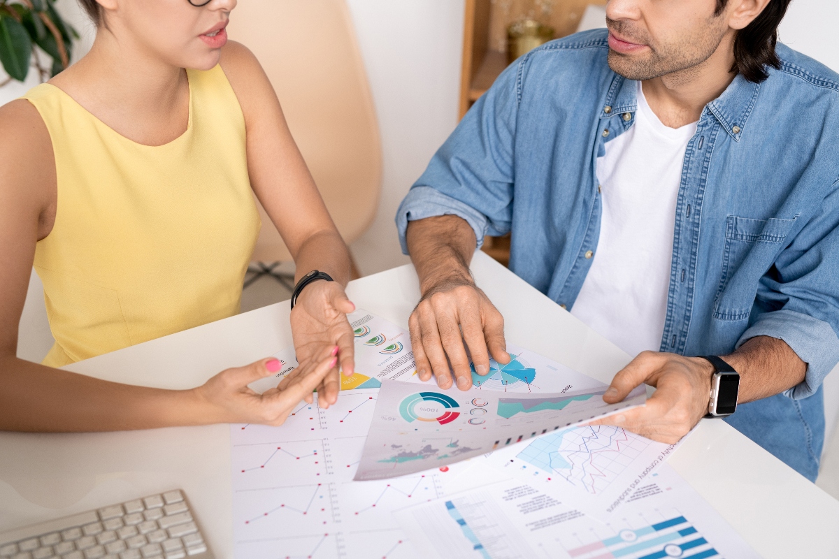 Construye tu futuro: Planificación financiera para inmigrantes en EEUU