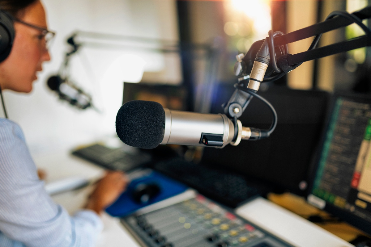 Labor crucial: El papel de la radio en la difusión de la música tropical