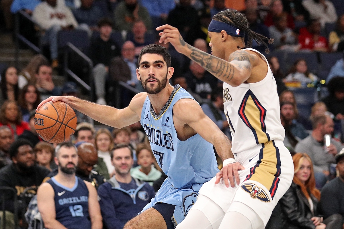 Cambiando el juego: Jugadores latinos en la NBA