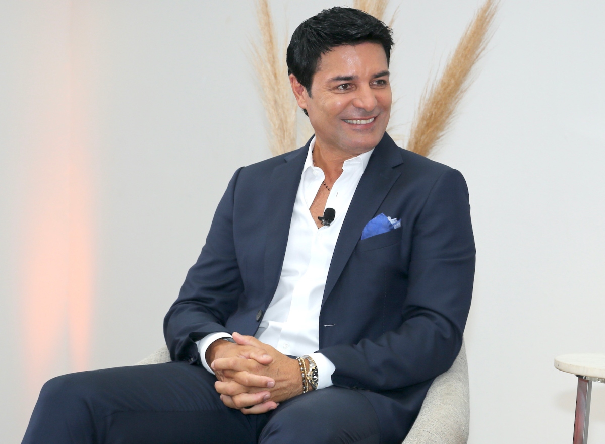 ¡Se desata la controversia! PETA solicita a Chayanne cambiar su canción Torero a Bombero