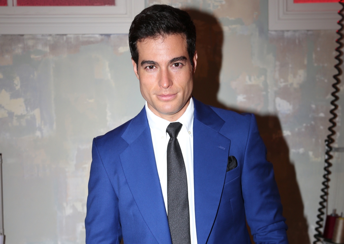 ¡Estrena novia! Por fin, Danilo Carrera se dejó ver acompañado por una joven actriz