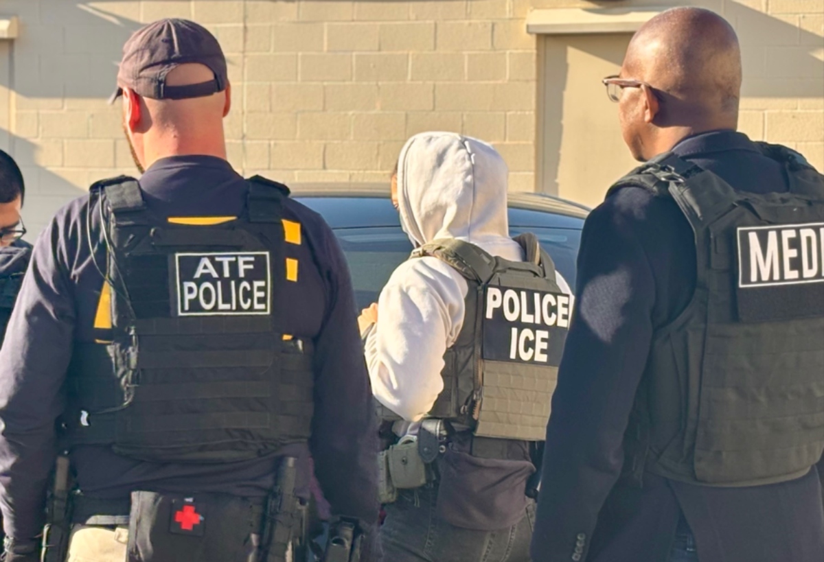 Indignación por muerte de inmigrante que estaba bajo custodia del ICE