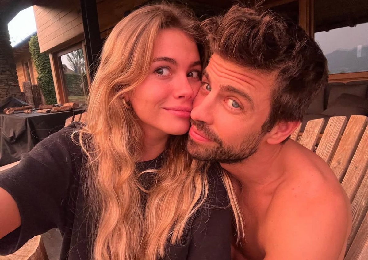 Piqué, Clara Chía, romance