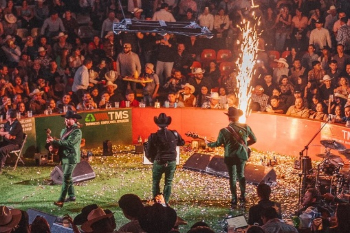 Cancelan visas a Los Alegres del Barranco por presunto homenaje a líder criminal