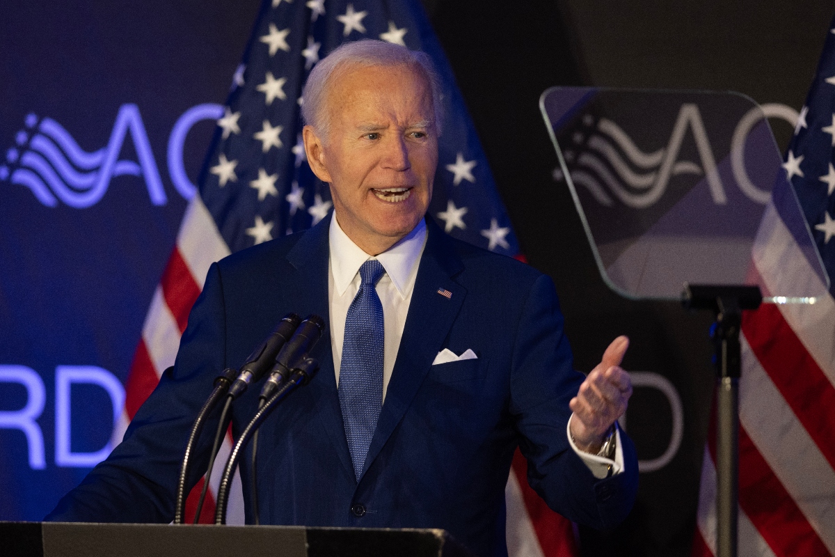 Biden reaparece y lanza duras críticas a Trump por los recortes a la Seguridad Social