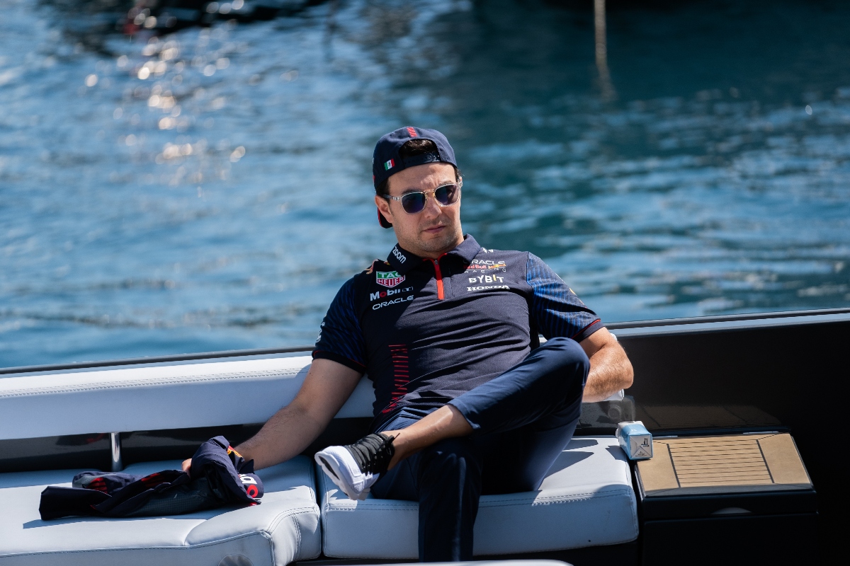 Checo Pérez se acerca a su regreso a la Fórmula 1