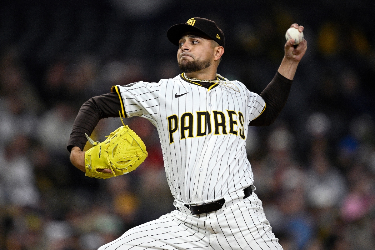 Omar Cruz debuta en MLB con ponche histórico para México