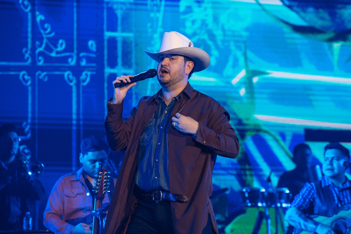 Qué Loco el Plebe, un corrido de Edén Muñoz que ‘duele’