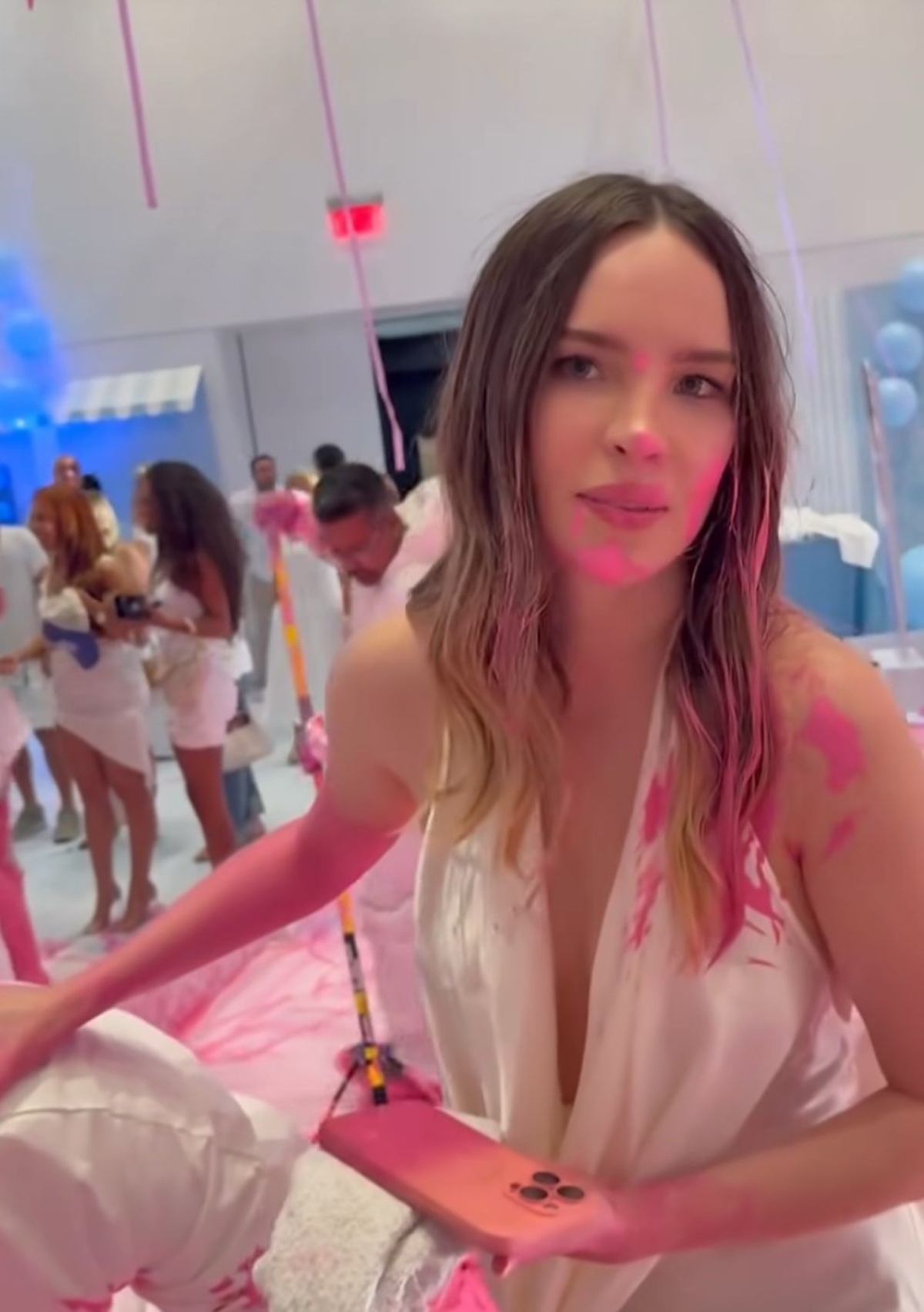 Belinda, Lele Pons, famosos