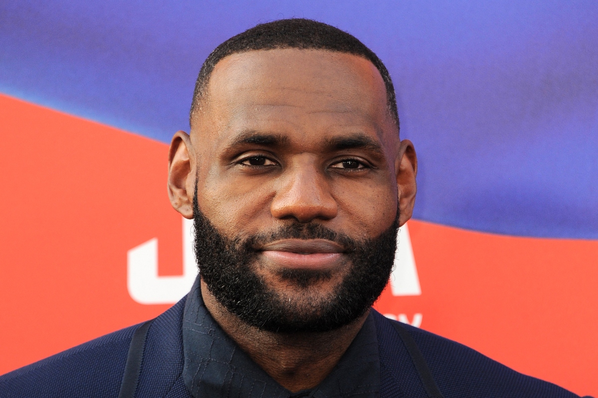 El basquetbolista LeBron James se convierte en el primer Kenbassador de Barbie