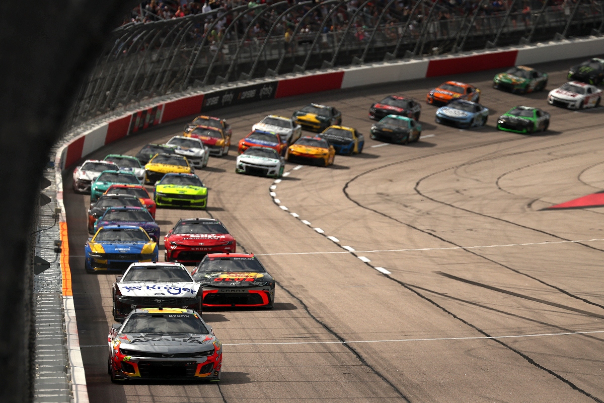 NASCAR para principiantes: Todo lo que debes saber antes de tu primera carrera