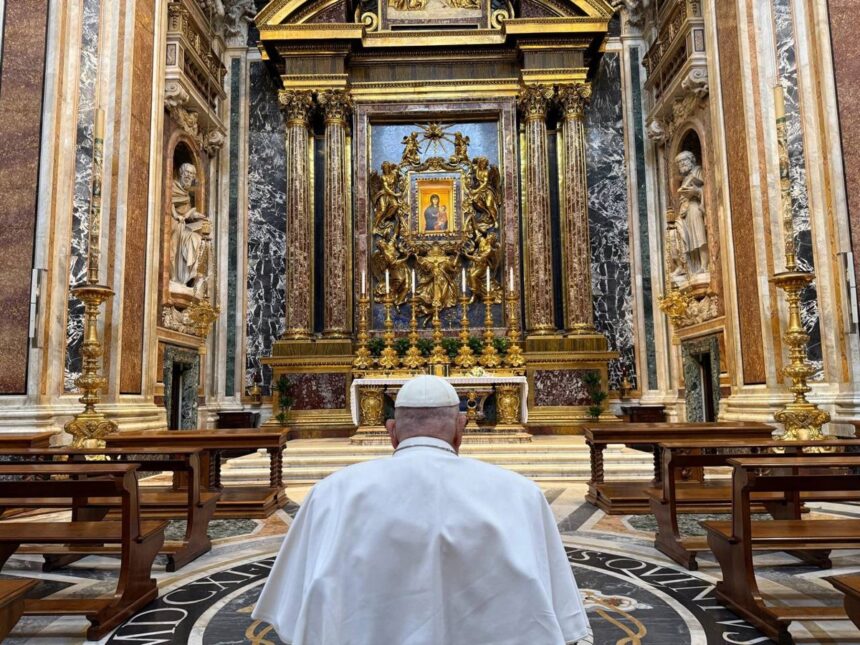 Papa Francisco Vigilia Pascual, Papa Francisco, Vigilia Pascual, Sábado de Gloria, Semana Santa, QuéOnnda