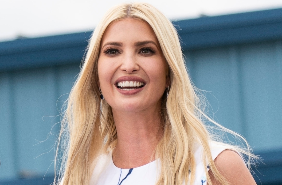 Ivanka Trump también prefiere a las latinas: Usa vestido de colombianas