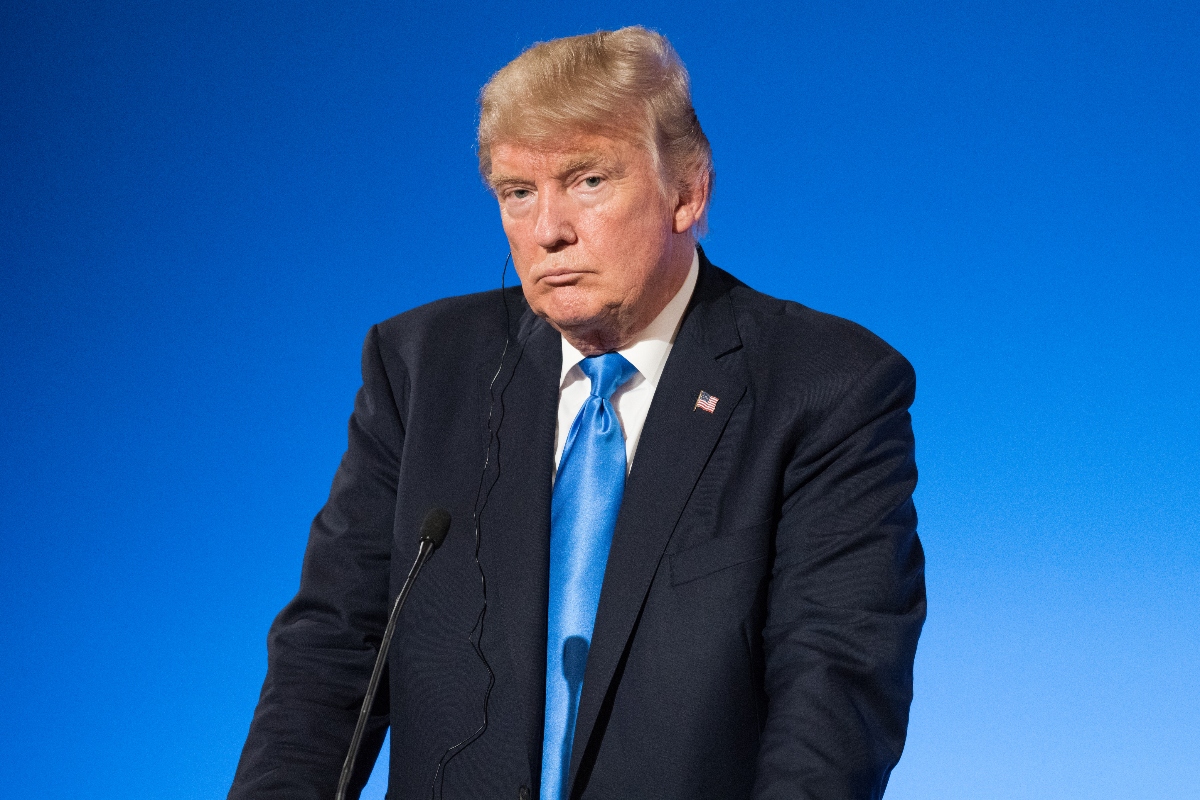 Trump impone aranceles del 104% a China: ¿Cómo afecta esto a los hispanos en EEUU?