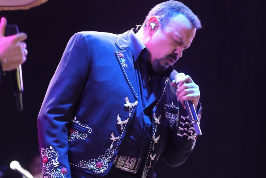 Pepe Aguilar, música, entretenimiento