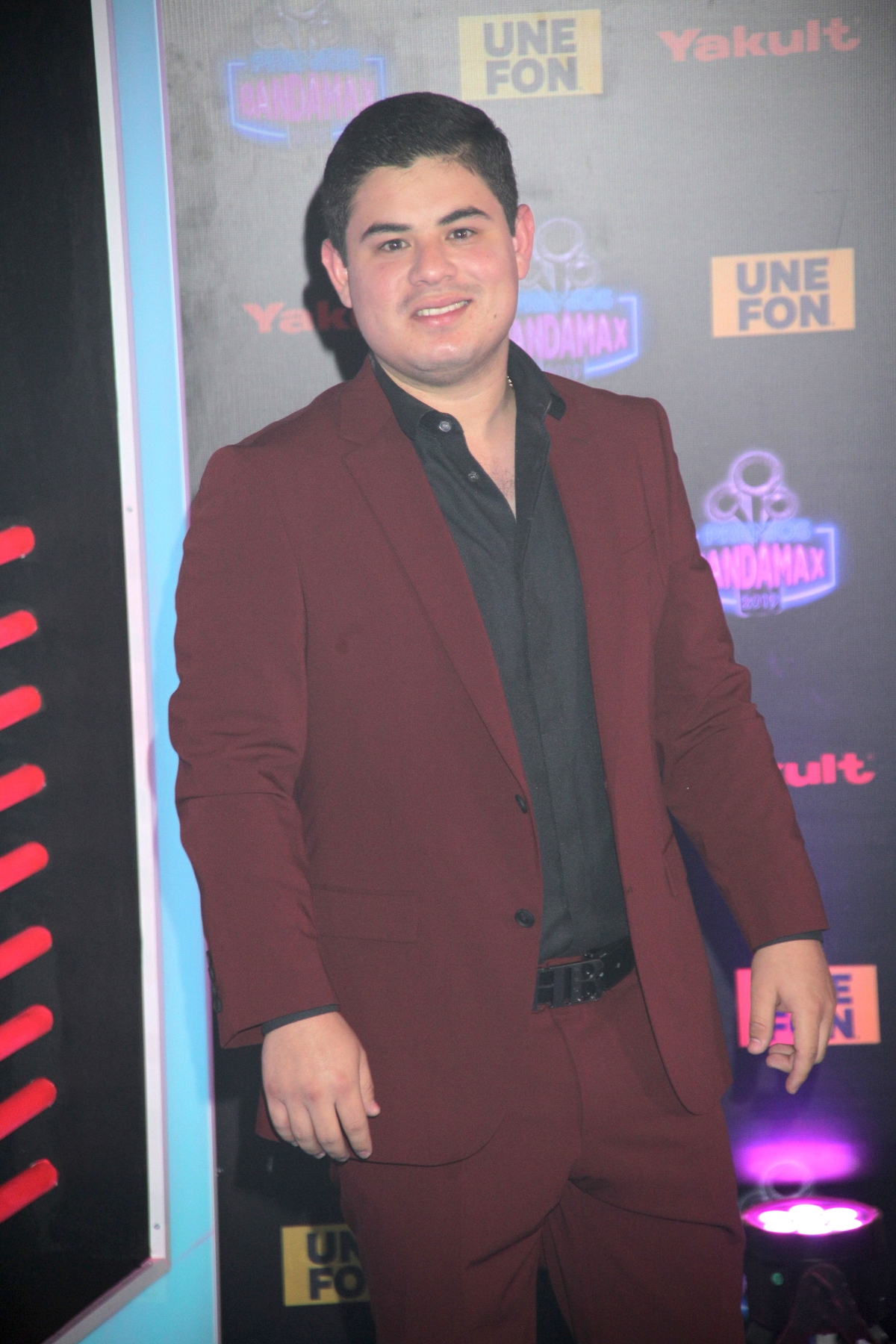 Alfredo Olivas, entretenimiento