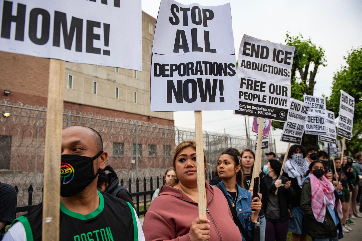 ¡Va tras las ciudades que apoyan a inmigrantes! Gobierno de Trump lanza amenaza contra jurisdicciones ‘santuario’