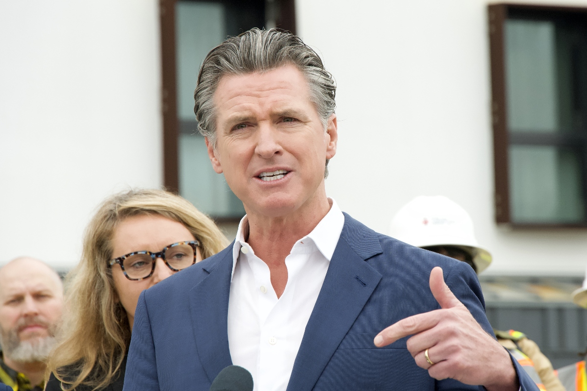California limitaría acceso a Medi-Cal para inmigrantes indocumentados en 2026
