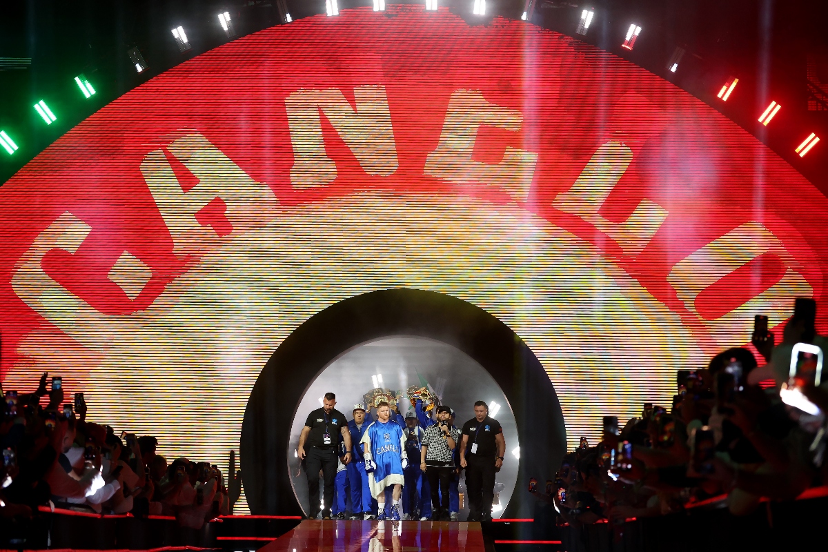 ¿Quién cantará el Himno en la pelea del Canelo?