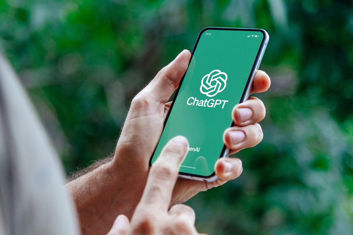 Cómo usar ChatGPT para mejorar tu negocio de limpieza o construcción