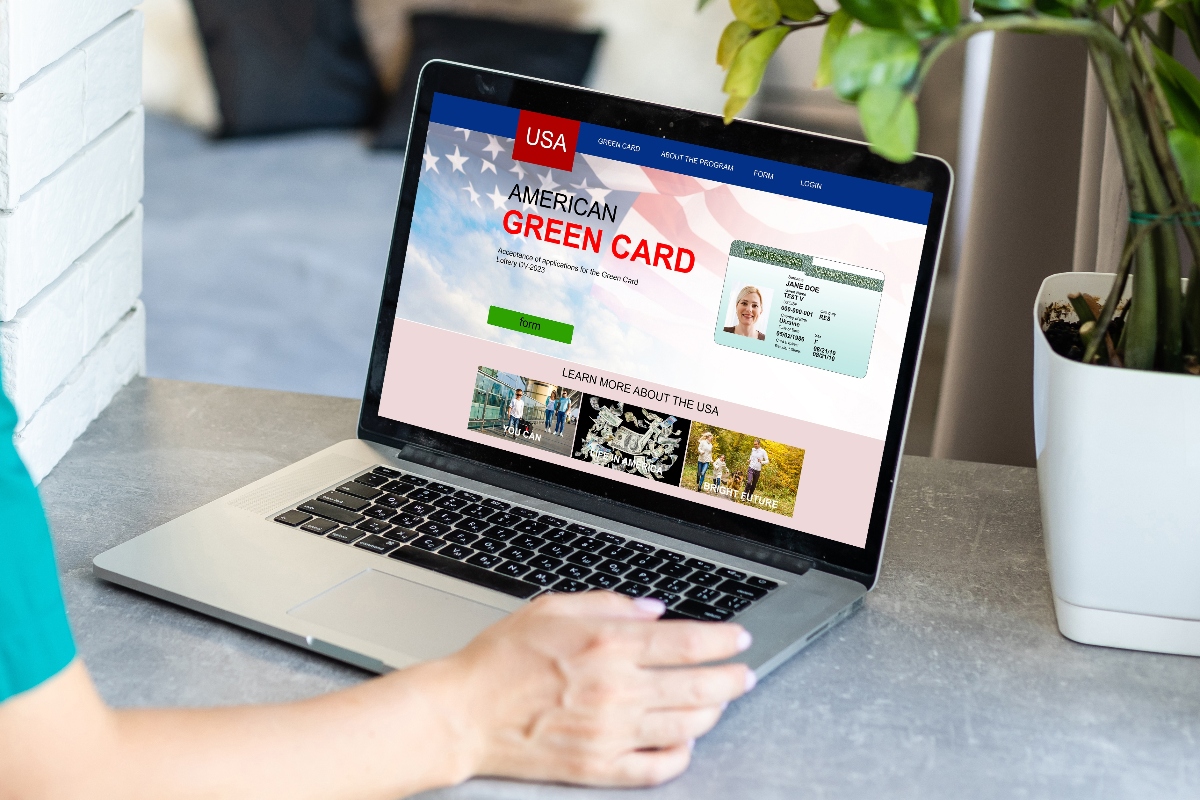 Renovación de la Green Card en 2025: Lo que debes saber para evitar problemas migratorios