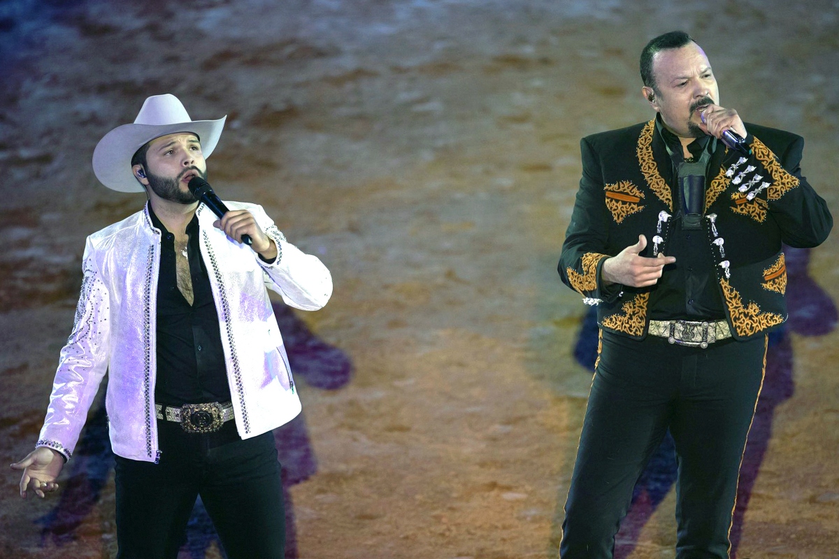 ¿Se pelean los hijos de Pepe Aguilar? Emiliano felicita a otro hombre en el Día del Padre y Leonardo responde