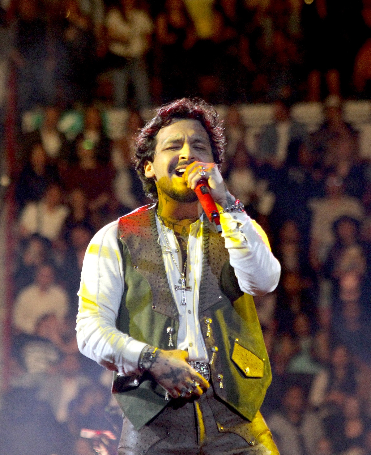 Ángela Aguilar, Christian Nodal, famosos