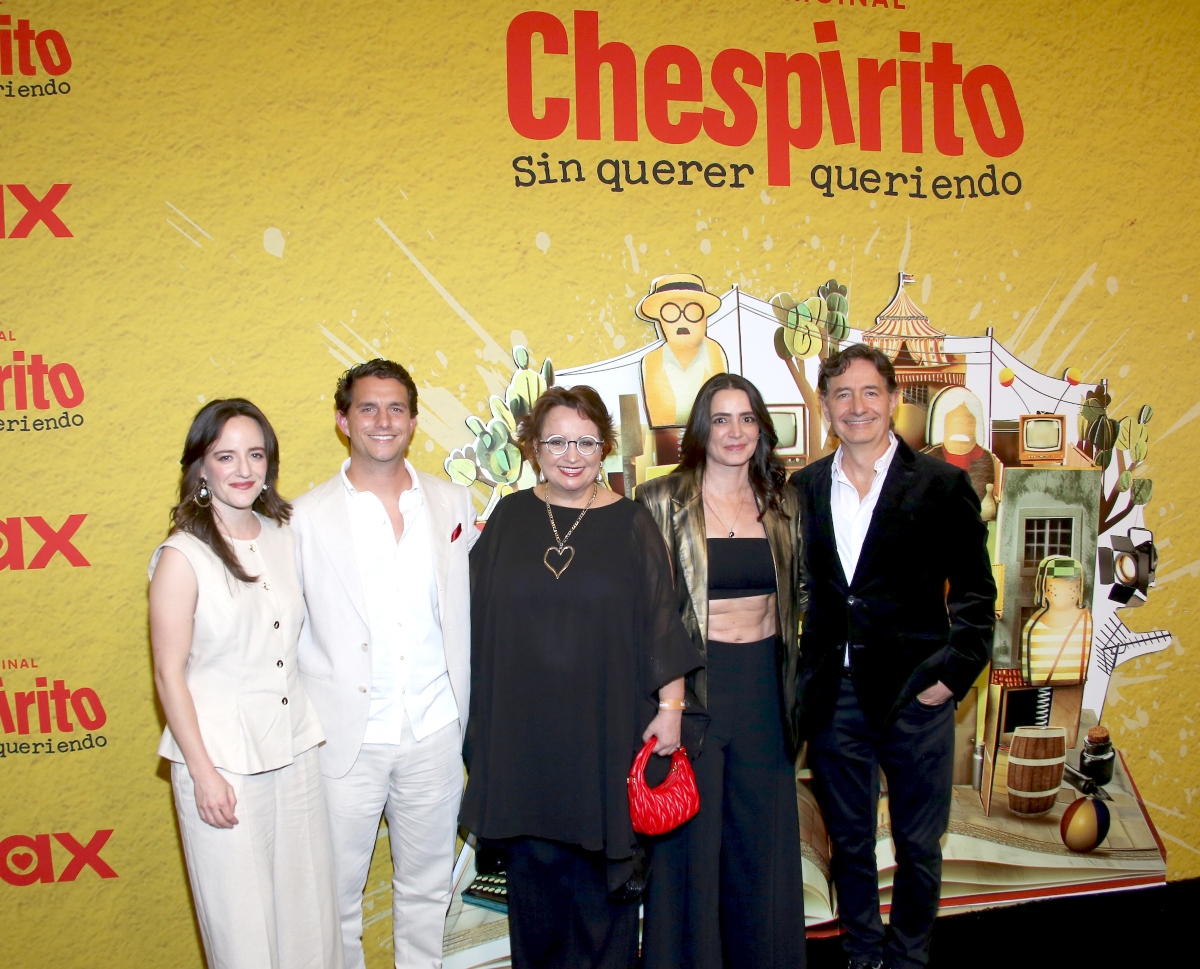 Chespirito, bioserie