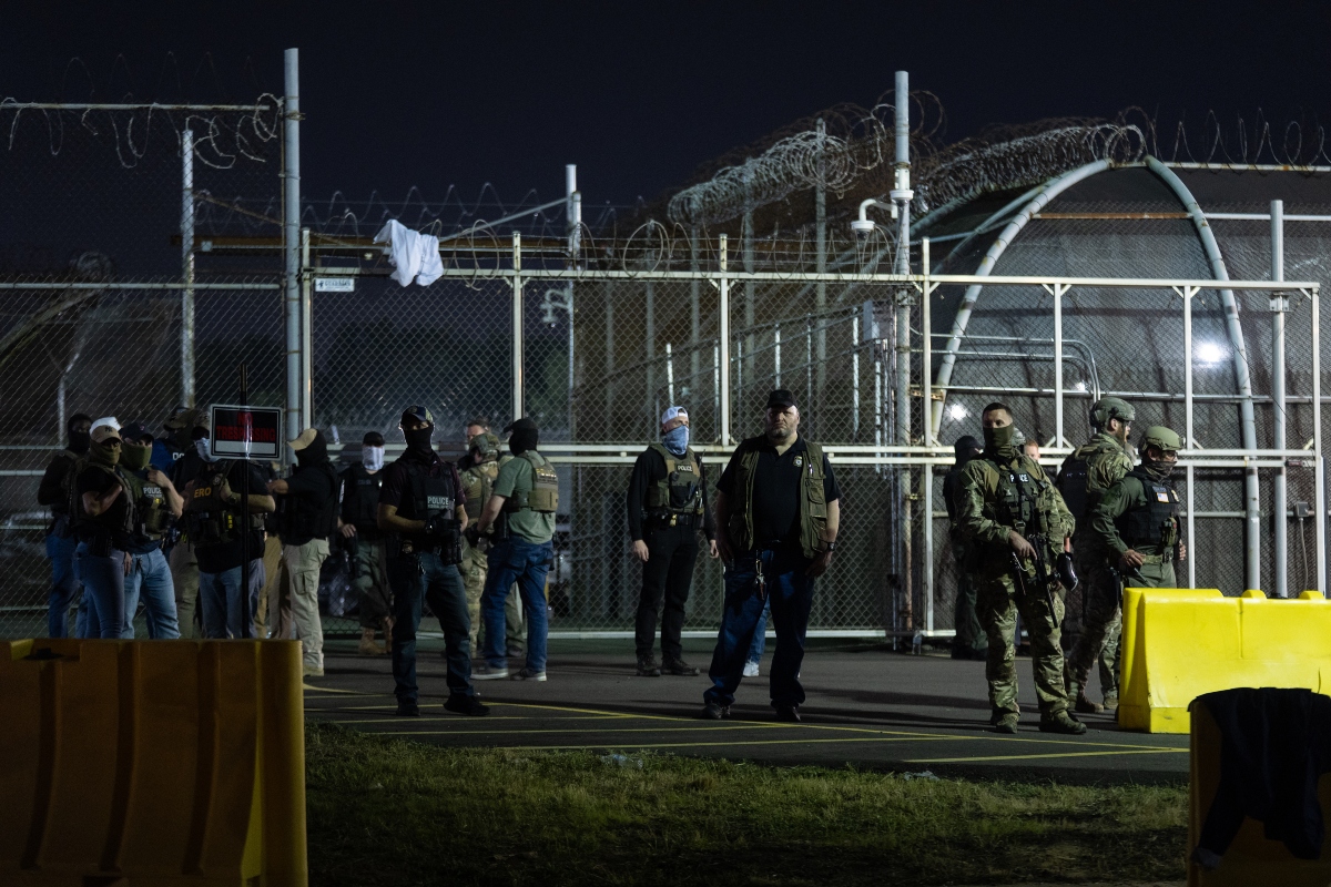 Se agravan las condiciones de los migrantes en centros de detención de Georgia