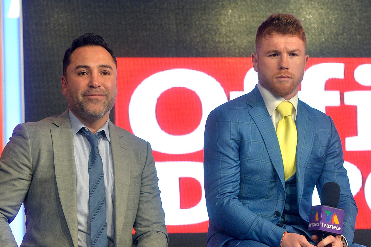 Óscar De la Hoya acusa a medios de encubrir dopaje en el Team Canelo