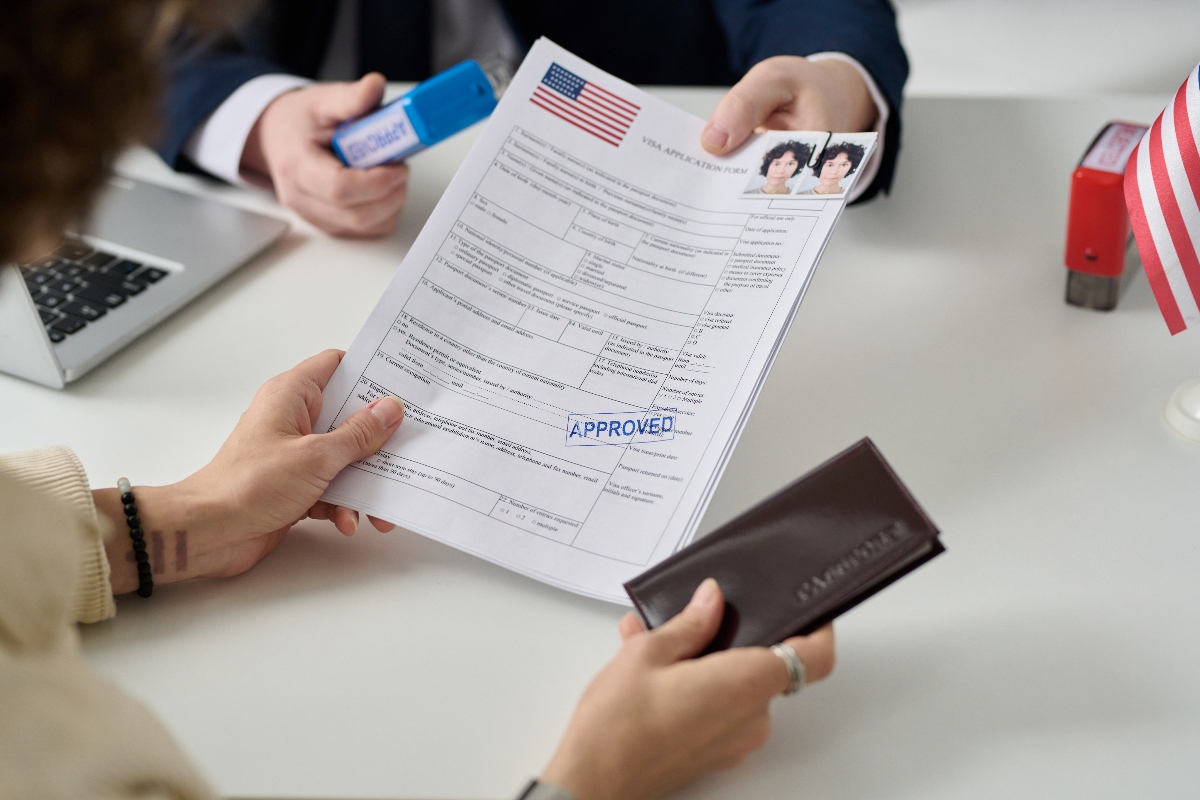 ¿Puedo perder mi Green Card en 2025? Lo que todo residente permanente debe saber