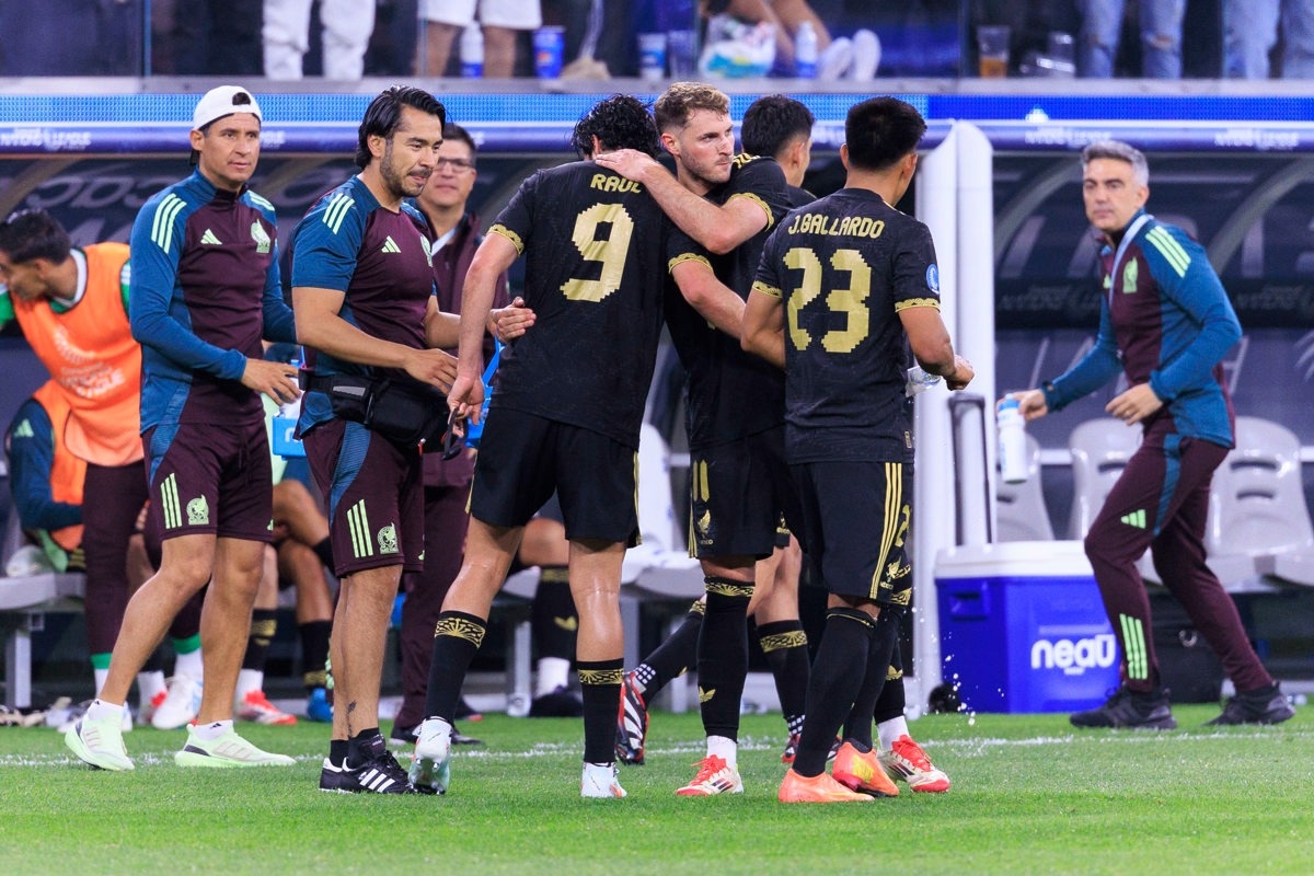 México afina su preparación para la Copa Oro 2025 con una mezcla de experiencia y juventud
