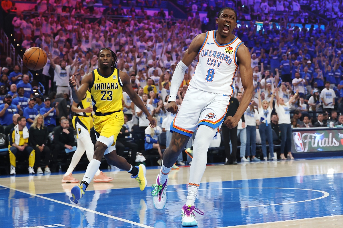 Thunder domina a Pacers y queda a un paso de hacer historia en la NBA