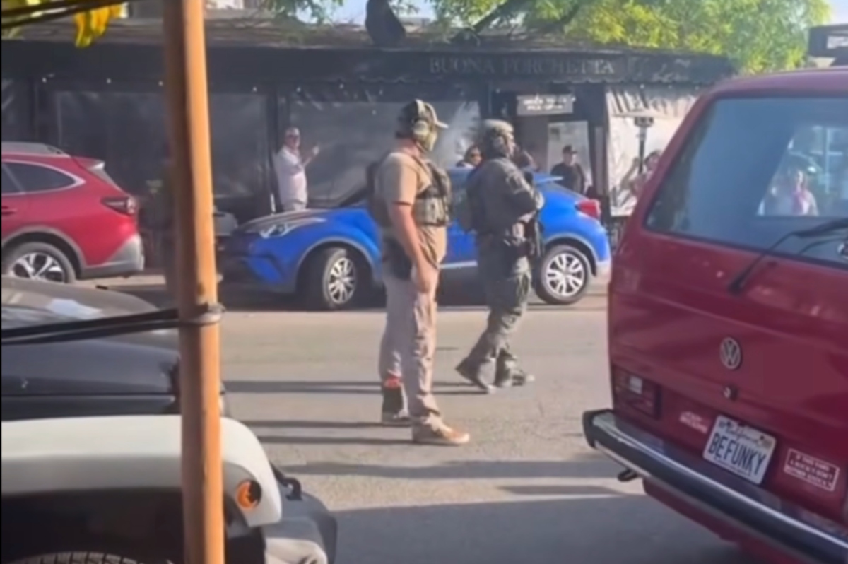 Redada de ICE en restaurante de San Diego provoca indignación y protestas