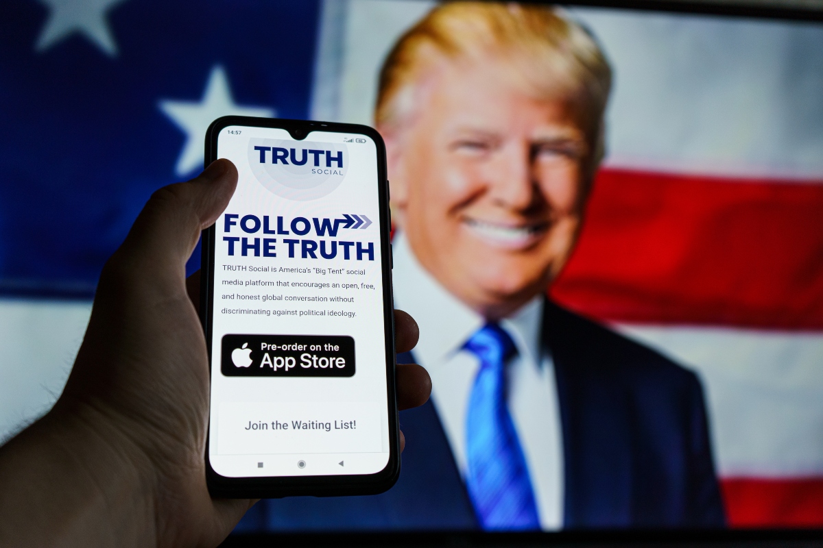 Trump Mobile: La organización del presidente de EEUU lanzará un teléfono a la venta