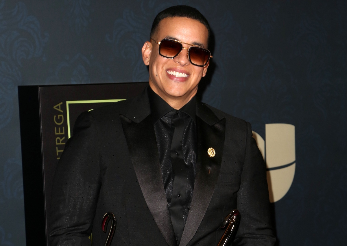 ¿Se le acabó lo cristiano? Daddy Yankee se cambia el nombre y anuncia su regreso al reggaeton